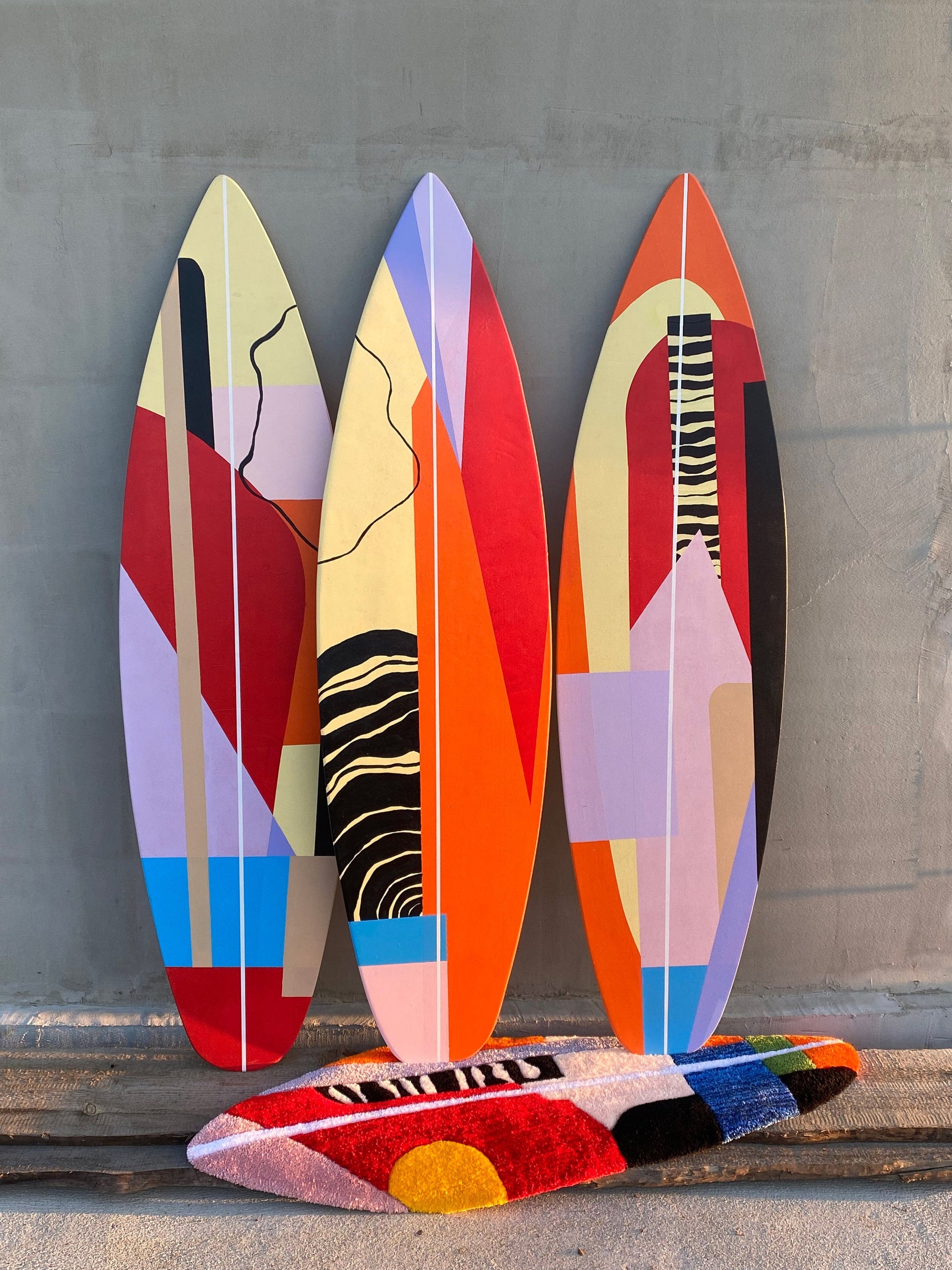 Expressive design: Elevate your decor with this abstract surfboard set